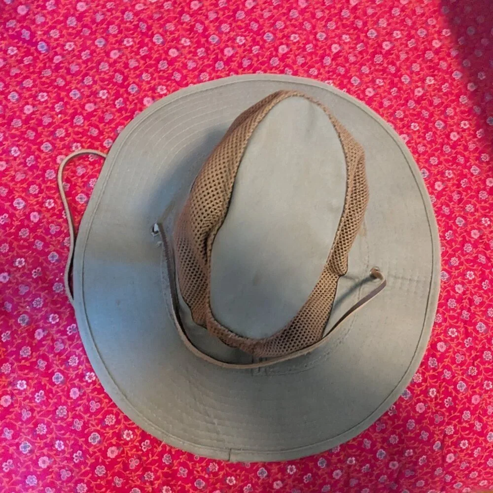Red Head Hat Safari Fishing Vented Outback Leather Strap Wide Brim Unisex SPF‎